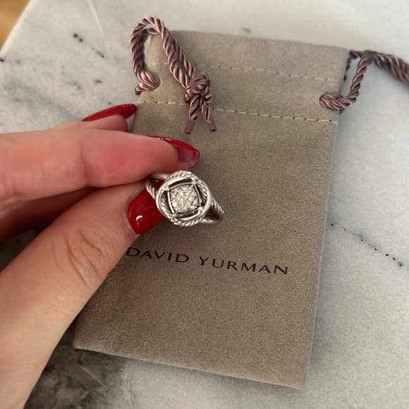 David Yurman Infinity Ring in Sterling Silver - Picture 3 of 6